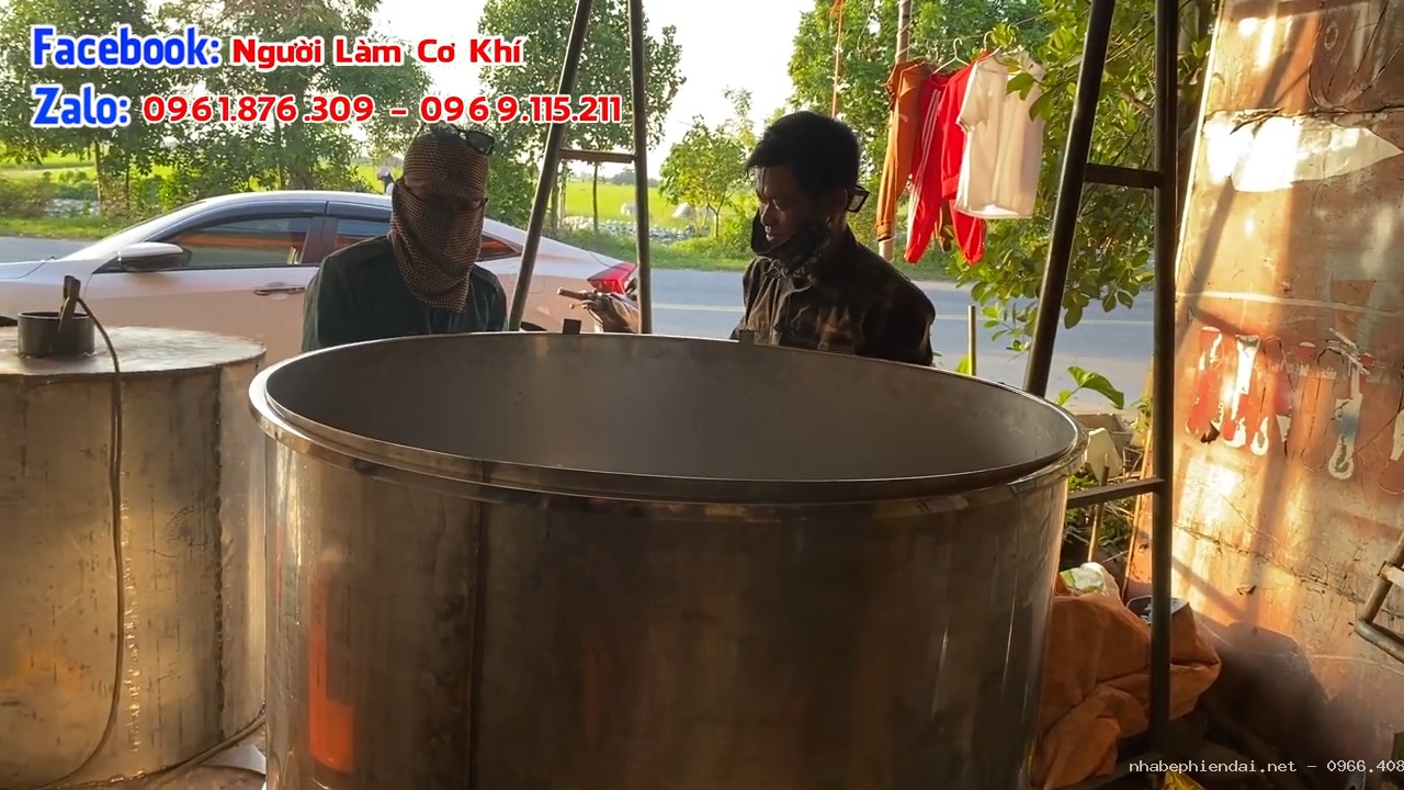Nồi nấu cám lợn hơn 1 khối inox 304 dùng nhớt thải