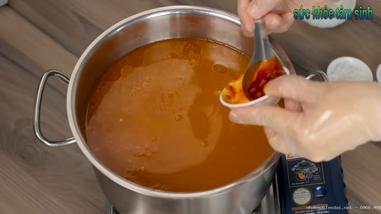 Cách nấu lẩu Thái chua cay thơm ngon cho những buổi tiệc miền quê