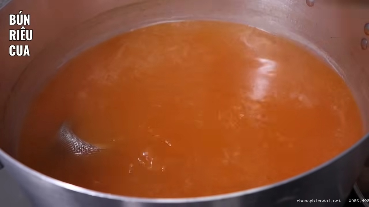 Cách nấu bún riêu cua thơm ngon đậm đà để kinh doanh