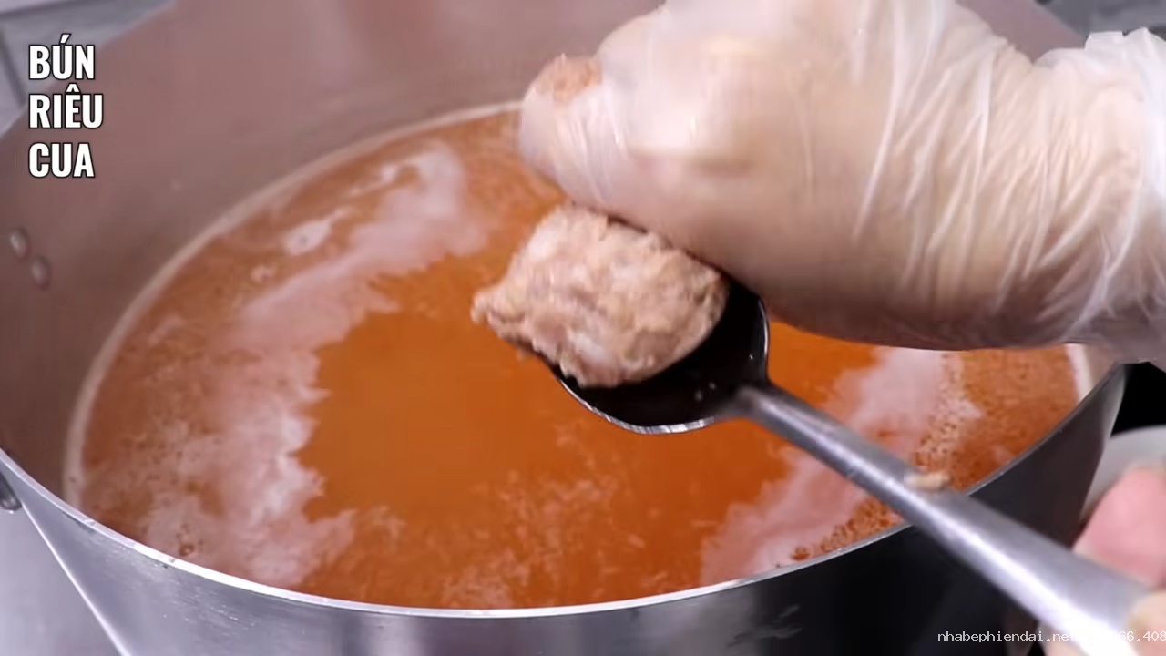 Cách nấu bún riêu cua thơm ngon đậm đà để kinh doanh