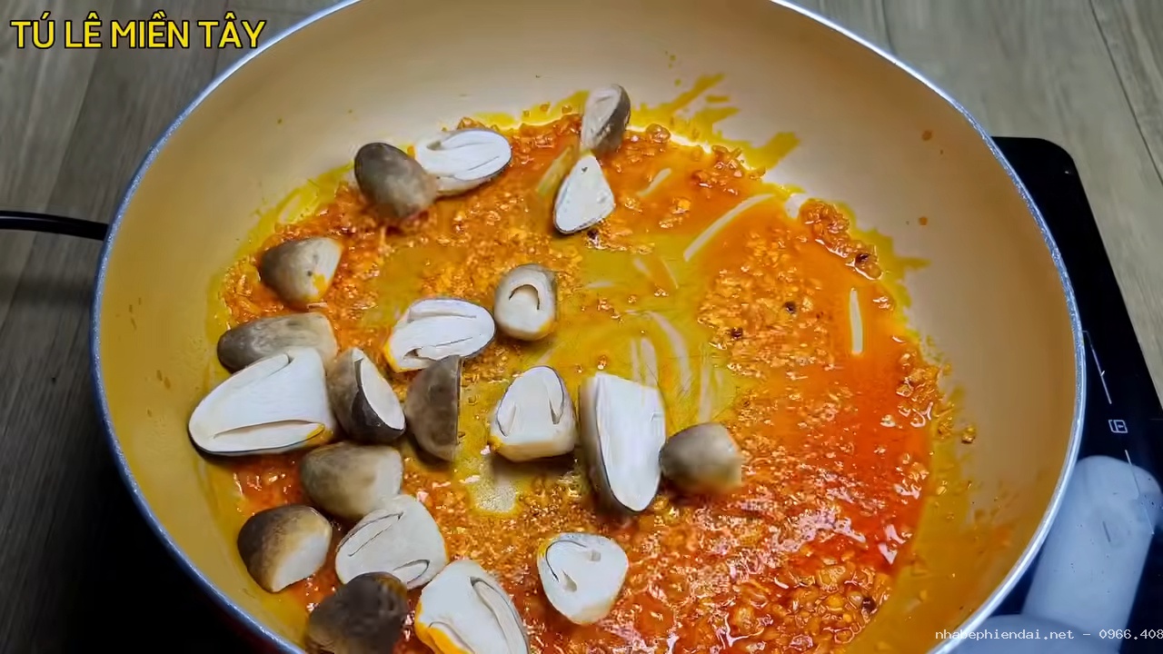 Cách nấu bún riêu chay thơm ngon, nước lèo ngọt thanh dễ làm tại nhà