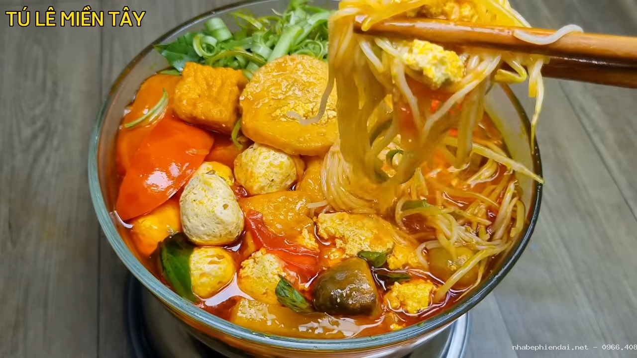 Cách nấu bún riêu chay thơm ngon, nước lèo ngọt thanh dễ làm tại nhà