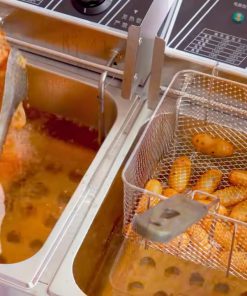 So sánh bếp chiên đôi 2 x 6 lít và bếp chiên đơn 12 lít - chi tiết máy 5