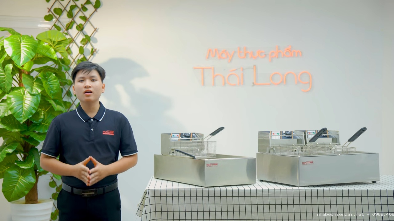 So sánh bếp chiên đôi 2 x 6 lít và bếp chiên đơn 12 lít