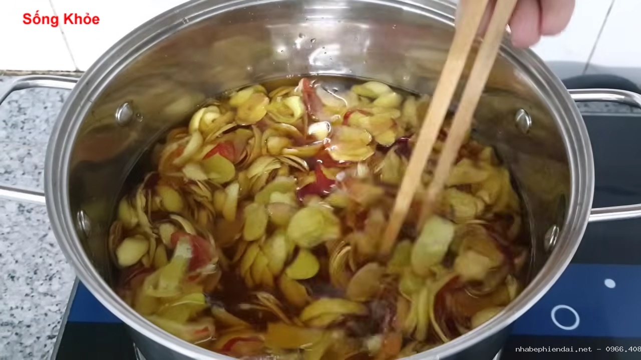 Cách làm hoa đào ngâm để dành pha trà đào thơm ngon, giòn ngọt tại nhà