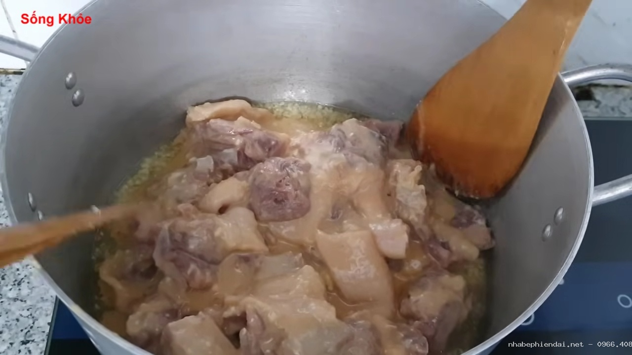 Cách làm vịt nấu chao thơm ngon chiêu đãi cả nhà