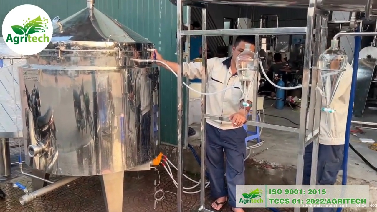 Bộ chưng cất tinh dầu trầm hương Agtech Việt Nam