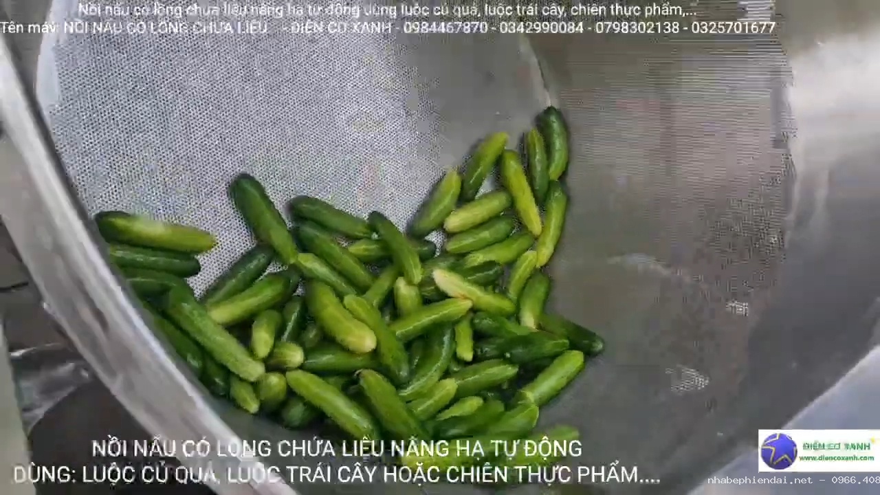 Máy luộc củ quả công nghiệp tự động nâng lòng chứa liệu