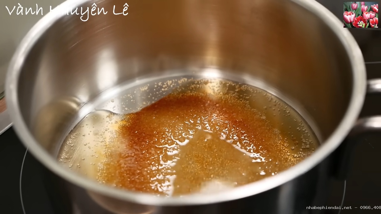 Cách làm thịt kho tàu, thịt kho trứng thịt mềm rệu, mỡ trong và lên màu nâu cánh gián đẹp