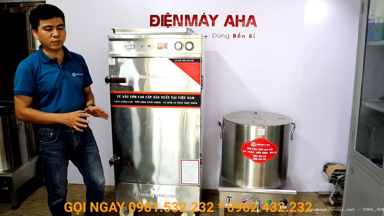 So sánh tủ hấp giò chả và nồi luộc giò chả nên chọn loại nào?