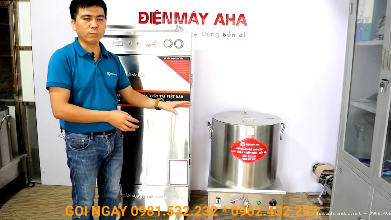 So sánh tủ hấp giò chả và nồi luộc giò chả nên chọn loại nào?