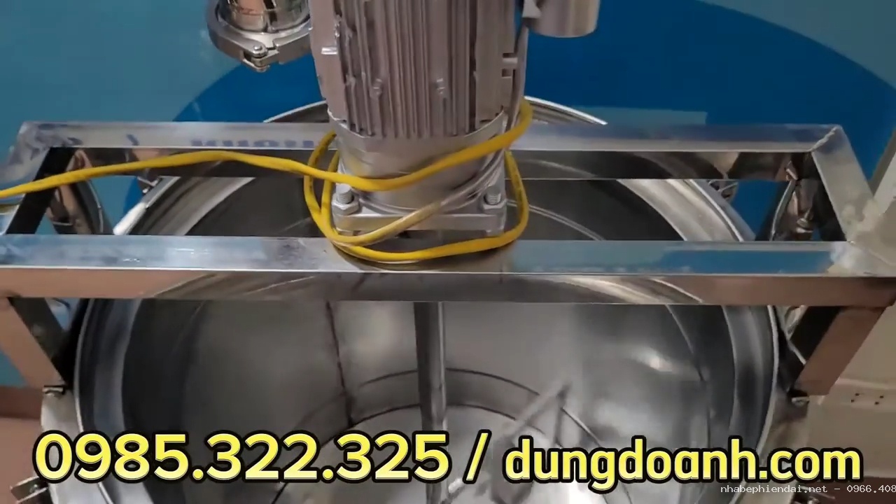 Nồi chưng cất tinh dầu kết hợp khuấy dược liệu 100 lít đa chức năng